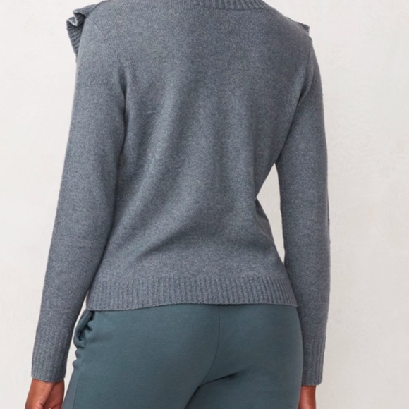 New Lauren Conrad Ruffled Cardigan Sweater, Heather Grey, Size Large - Picture 5 of 10